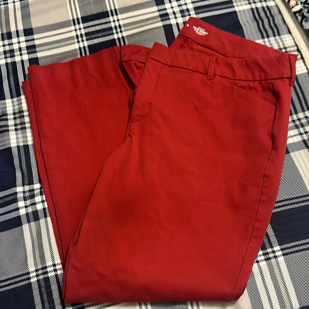 Women’s Old Navy ankle length pixie pants